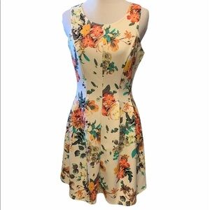 Candies super stretchy floral sleeveless dress